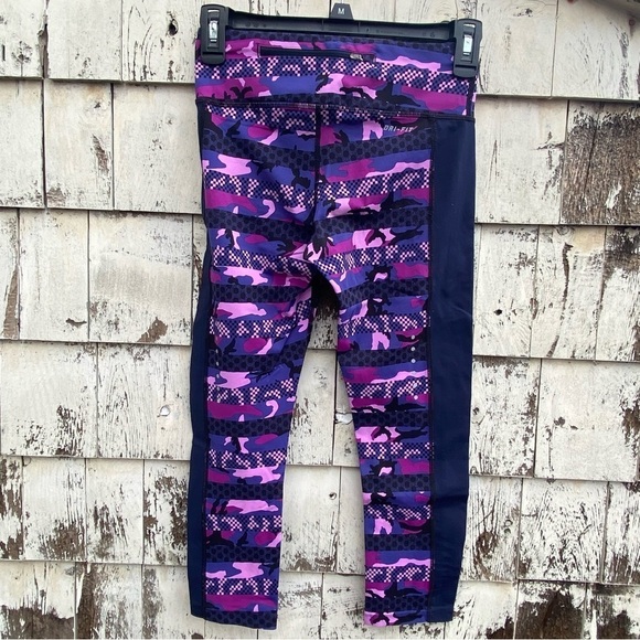 Set of Two Athletic Leggings - Picture 3 of 5